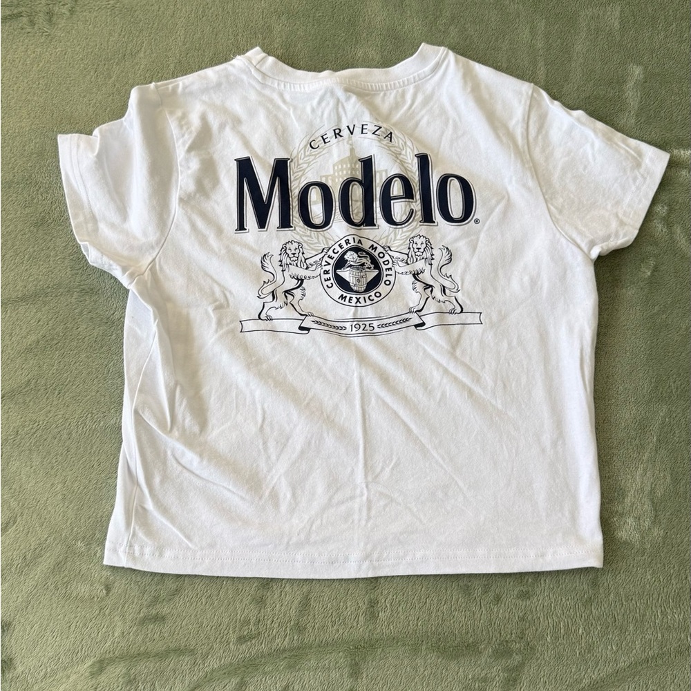 NWOT Modelo Cropped Tee